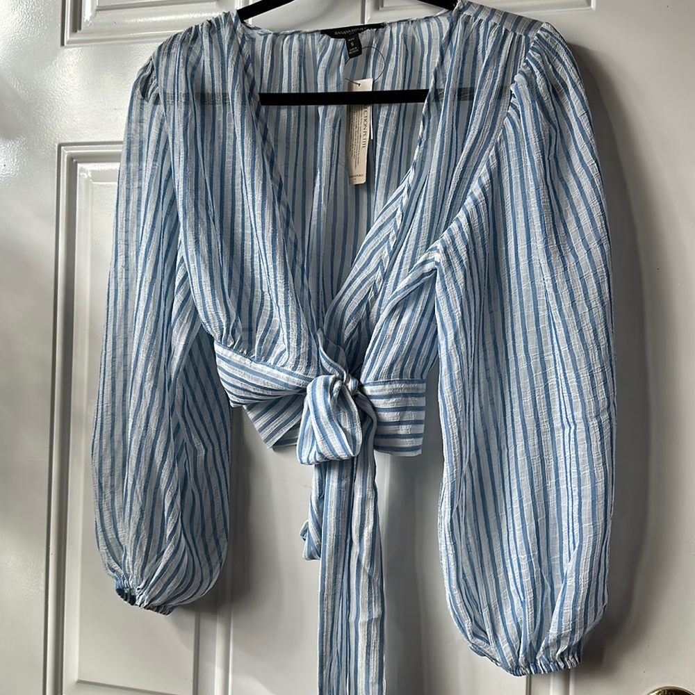 NWT  Banana Republic wrap top. Size petite small.